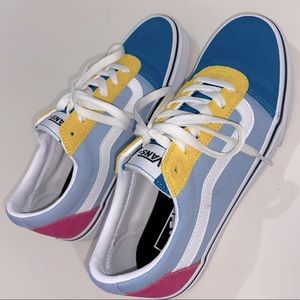 Vans lace up shoes women’s size 8
